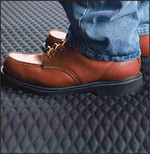 Hog Heaven 5/8 inch Black & Yellow Border 3' x 5' Nitrile Backed Anti-Fatigue Comfort Mat