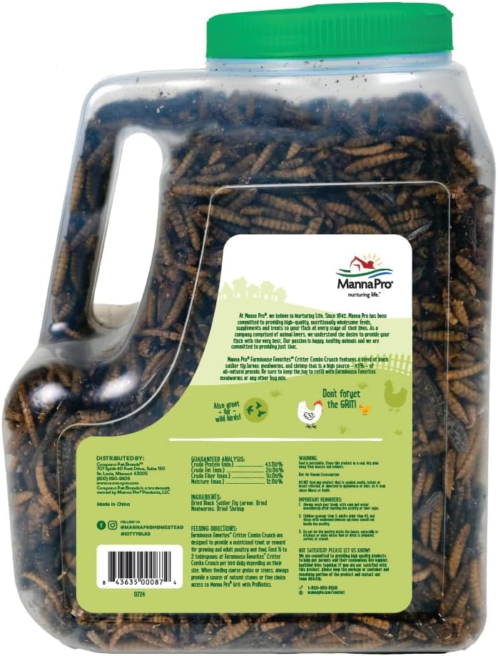 Manna Pro Farmhouse Favorites Critter Combo Crunch Bug Jug – Engaging Poultry Treat – Blend of Black Solider Fly Larvae, Mealworms & Shrimp – Great Source of Protein – Encourages Foraging – 25oz