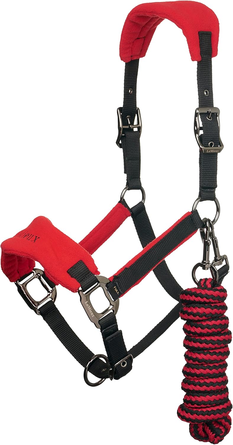 LeMieux Vogue Fleece Headcollar - Halter & Leadrope - Extra Padding, Adjustable at Curb and Poll Strap